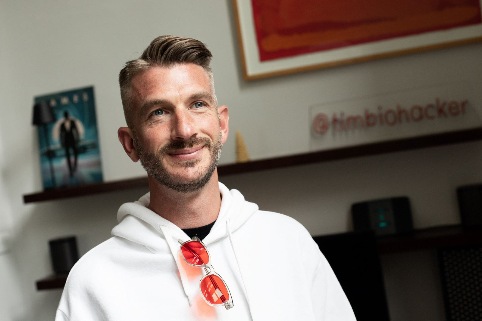 Tim Gray, the UK's leading biohacker, is wearing Filter Optix premium blue light glasses.